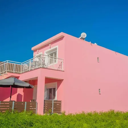 Mirage By The Sea Apartment *