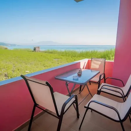Apartment Mirage By The Sea *
